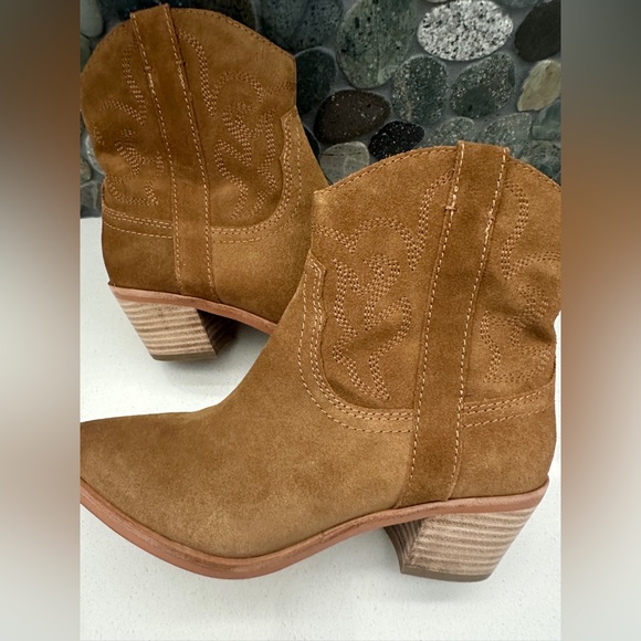 New Dolce Vida Ankle Booties - Picture 10 of 11